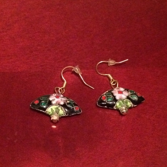Oriental fan dangle earrings - Picture 2 of 4
